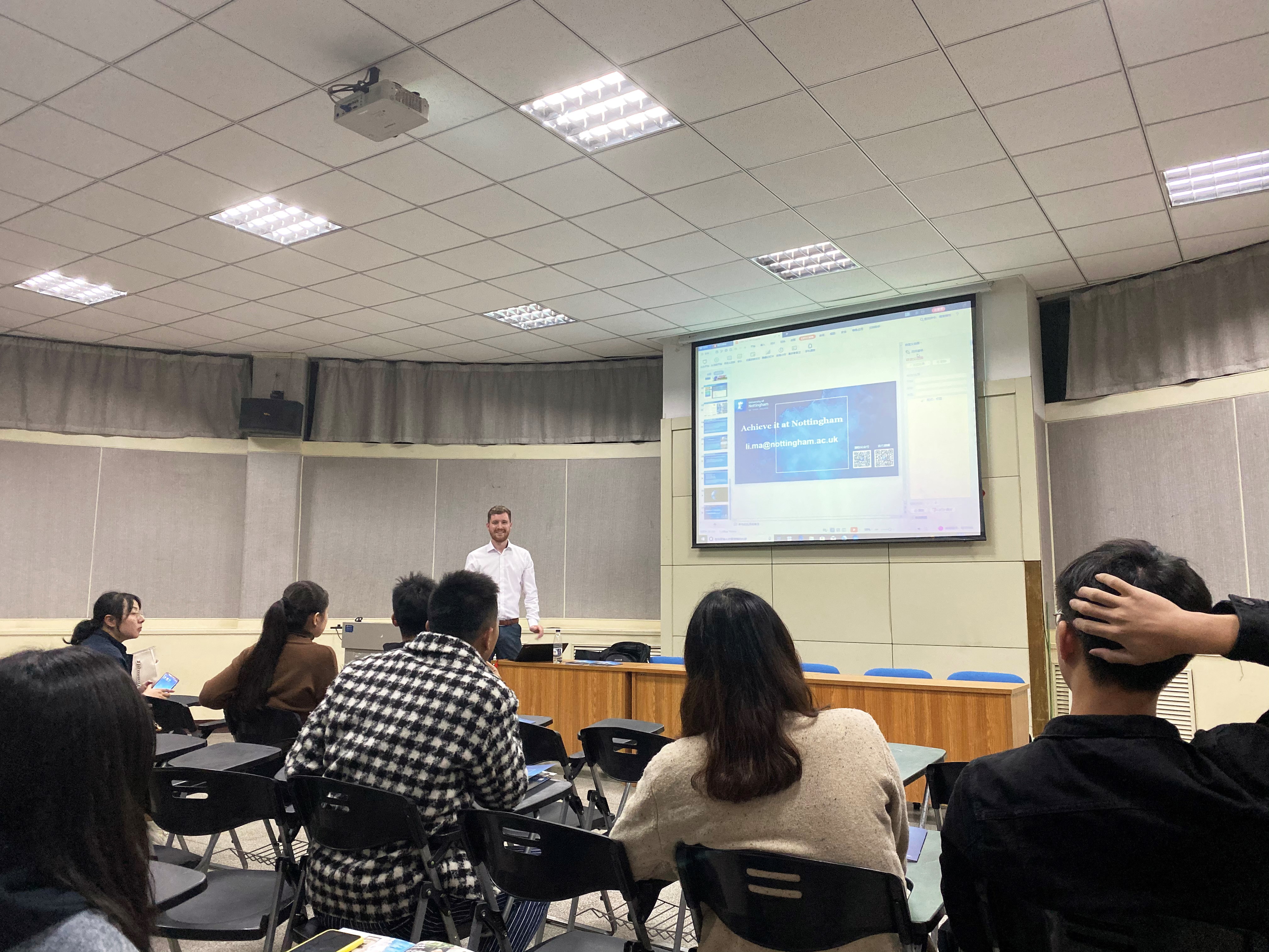 Our School Held Info Session on the Joint-training Program of Chang'an ...